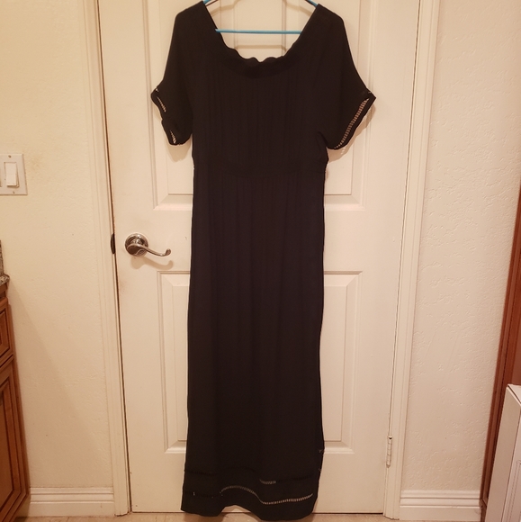 Ripe Off the Shoulder Maxi Dress Size Medium - Picture 3 of 6